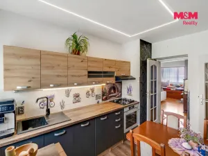 Prodej bytu 2+1, Králův Dvůr - Karlova Huť, Na Louce, 68 m2