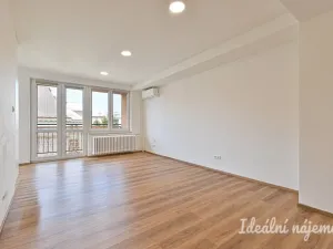 Pronájem bytu 3+kk, Ostrava - Moravská Ostrava, Vítězná, 73 m2