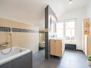 Prodej bytu 4+1, Unhošť, Křivoklátská, 146 m2