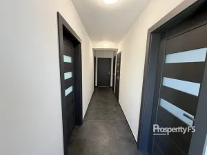 Pronájem komerční, Bystřice, 54 m2