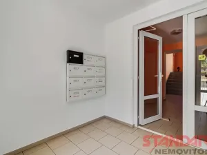 Prodej bytu 2+kk, Přeštice, Na Chmelnicích, 52 m2