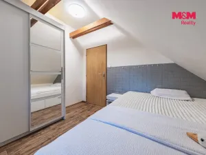 Prodej rodinného domu, Černovice, 140 m2