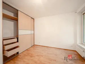Prodej bytu 2+kk, Praha - Malešice, Ungarova, 55 m2