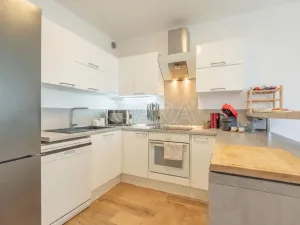 Prodej bytu 2+kk, Praha - Stodůlky, Svitákova, 62 m2
