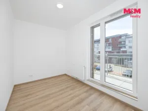 Pronájem bytu 4+kk, Pardubice, U Sportovní školy, 94 m2