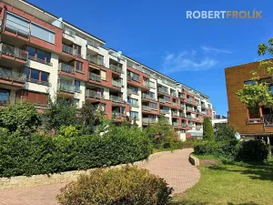 Pronájem bytu 1+kk, Praha - Libeň, Nad Okrouhlíkem, 48 m2