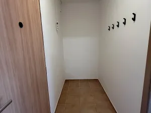 Pronájem bytu 2+1, Olomouc, Rožňavská, 44 m2