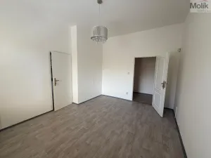 Pronájem bytu 3+1, Chomutov, Školní, 80 m2