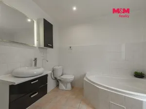 Prodej chaty, Nespeky, Ve Strži, 102 m2