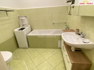 Pronájem bytu 2+1, Praha - Žižkov, Biskupcova, 55 m2