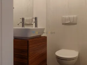 Pronájem bytu 2+kk, Praha - Zbraslav, Pickova, 56 m2