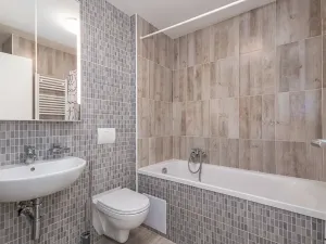 Pronájem bytu 3+1, Praha - Vršovice, Rostovská, 80 m2