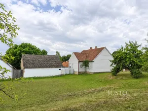 Prodej rodinného domu, Bernartice, 514 m2