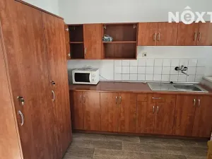 Pronájem obchodního prostoru, Tábor, Budějovická, 2000 m2