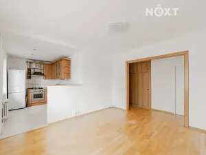 Pronájem bytu 3+kk, Karviná, V Aleji, 65 m2