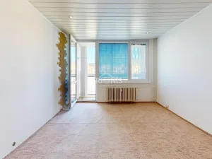 Prodej bytu 2+1, Chomutov, Holešická, 61 m2