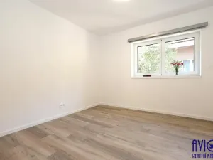 Pronájem bytu 4+kk, Praha - Stodůlky, V borovičkách, 88 m2