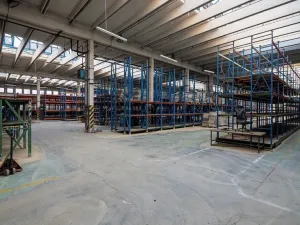 Pronájem skladu, Ostrava, 30404 m2