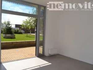 Prodej kanceláře, Jesenice, Nákupní, 80 m2