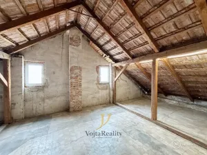 Prodej rodinného domu, Cholina, 160 m2
