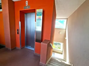 Pronájem bytu 1+kk, Praha - Kamýk, Novodvorská, 32 m2
