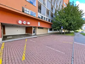 Pronájem bytu 1+kk, Praha - Kamýk, Novodvorská, 32 m2