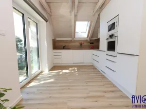 Pronájem bytu 4+kk, Praha - Stodůlky, V borovičkách, 105 m2