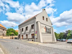 Prodej bytu 2+1, Slaný, Vinařického, 39 m2