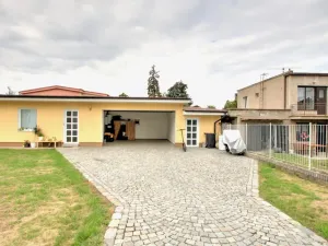 Pronájem bytu 2+kk, Dobřichovice, Anglická, 70 m2