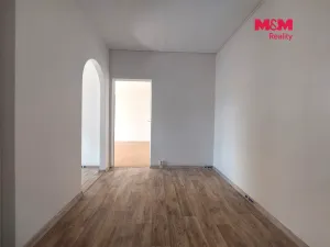 Pronájem bytu 2+1, Klášterec nad Ohří, Školní, 50 m2
