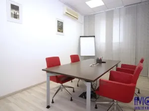 Pronájem kanceláře, Praha - Smíchov, Bozděchova, 50 m2