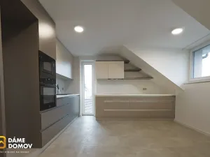 Pronájem bytu 3+1, Dubňany, Komenského, 129 m2