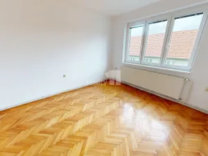 Prodej bytu 3+1, Humpolec, Na Skalce, 73 m2