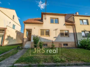 Prodej rodinného domu, Vnorovy - Lidéřovice, 250 m2