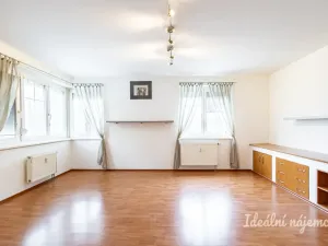 Pronájem bytu 2+kk, Praha - Střížkov, Jitravská, 68 m2