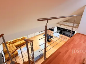 Pronájem bytu 2+kk, Praha - Žižkov, Roháčova, 94 m2