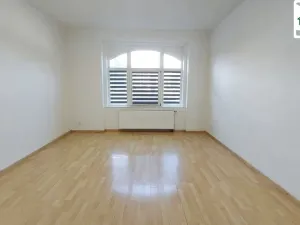 Pronájem bytu 2+1, Cheb, 26. dubna, 80 m2