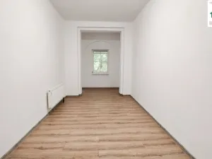 Pronájem bytu 2+1, Cheb, 26. dubna, 80 m2