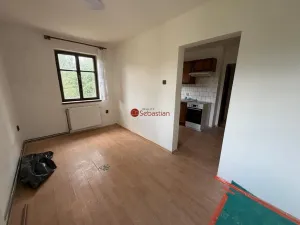 Pronájem bytu 1+1, Jestřebí, 26 m2
