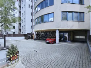 Pronájem kanceláře, Praha - Nusle, Hvězdova, 115 m2