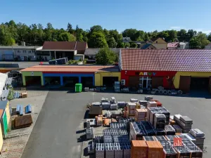 Prodej obchodního prostoru, Nýřany, Staročeské nám., 3458 m2