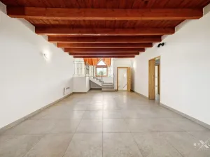 Prodej rodinného domu, Černolice, Ke dvoru, 375 m2