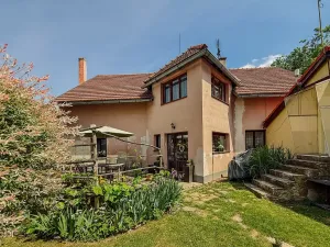 Prodej zemědělské usedlosti, Červené Pečky, Dobešovice, 425 m2