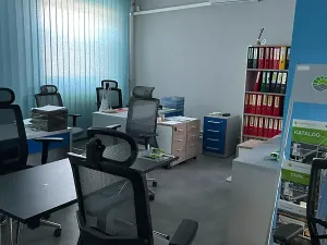 Pronájem kanceláře, Znojmo, Dobšická, 150 m2