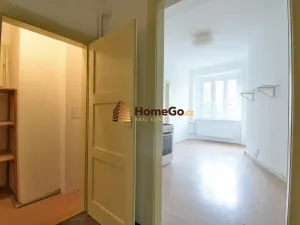Pronájem bytu 2+kk, Praha - Nusle, Žateckých, 49 m2