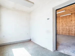 Pronájem skladu, Tetčice, 175 m2