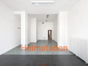 Pronájem kanceláře, Karviná - Nové Město, nám. Budovatelů, 77 m2