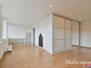 Pronájem bytu 5+kk, Havířov, Rodinná, 140 m2