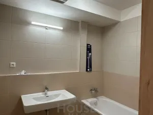 Prodej bytu 3+kk, Praha - Dolní Měcholupy, Kardausova, 89 m2