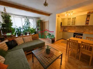 Prodej bytu 4+kk, Klášterec nad Ohří - Miřetice u Klášterce nad Ohří, Lesní, 77 m2